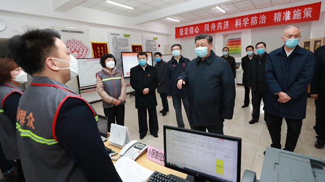 习近平：坚决打赢疫情防控的人民战争总体战阻击战